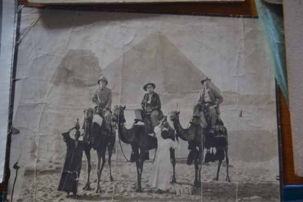 Australian Troops in front of the pyramids in Egypt.